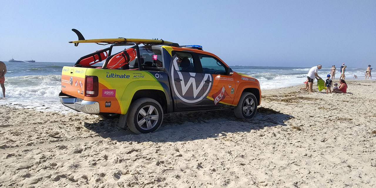 20180806 — ISN (Instituto de Socorros a Náufragos), uma das 30 novas viaturas entregue para reforco vigilancia balnear — Volkswagen Amarok V6 4-Motion — Praia da Costa Nova - Ílhavo -Portugal — Foto: Giancarlo Terrassan